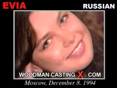 Access Evia casting in streaming. Pierre Woodman undress Evia, a Russian girl. 