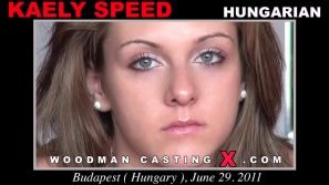 Mira velocidad Kaely conseguir su audición porno.  Pierre Woodman mierda Kaely velocidad, chica húngara, en este video.